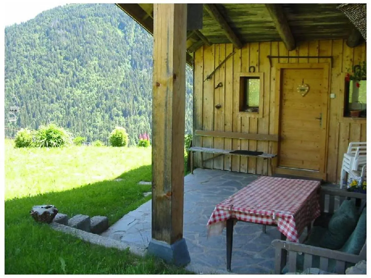 Chalet Savoyard En Bordure Des Pistes Avec Liaison Facile Vers Le Centre De Morzine - Fr-1-524-11 Villa France